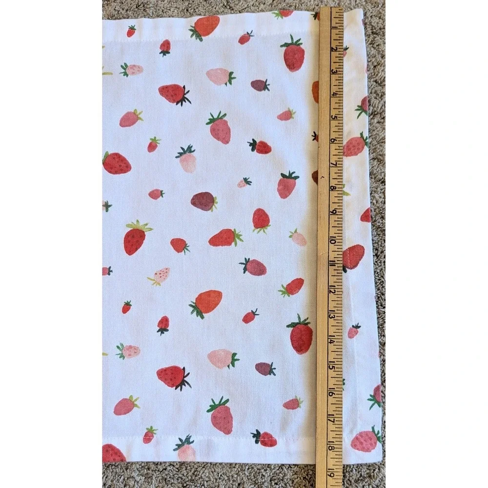 Strawberry Fruit Print Fabric Napkins 19